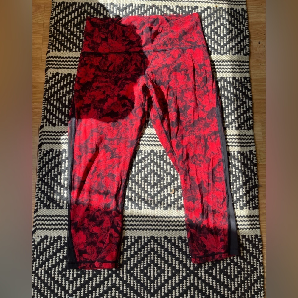 Lululemon Athletica Red and Black Capri Pants - Picture 2 of 4